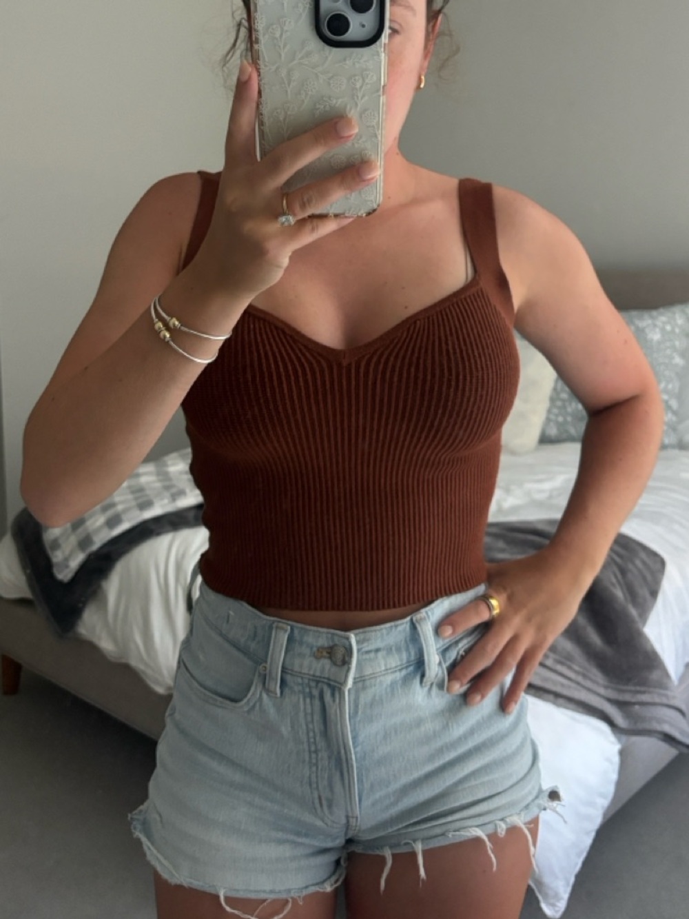 A&F Ribbed Cropped Tank Top - Brown